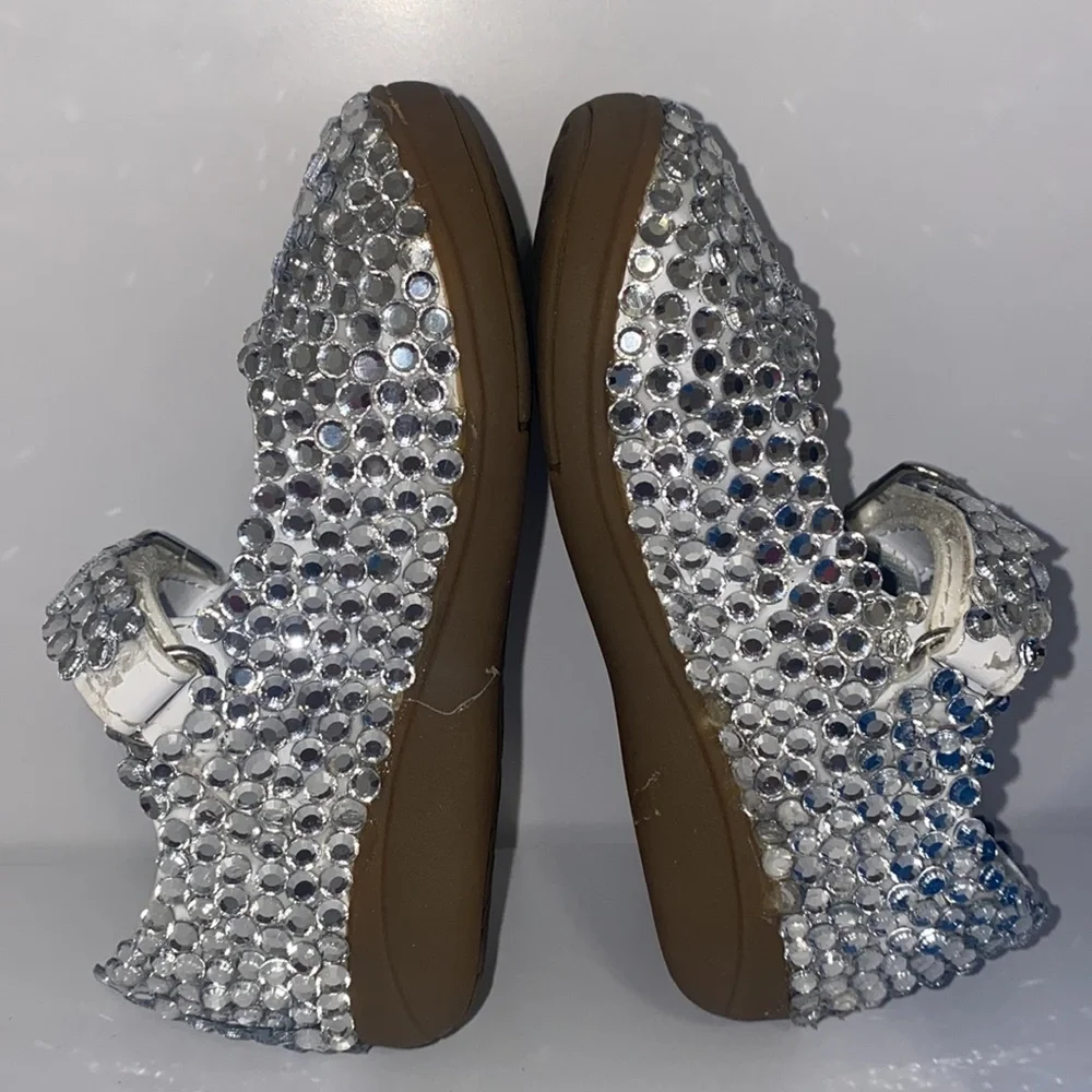 Stride Rite Ava white patent leather shoes, size 5.5W - Picture 6 of 10